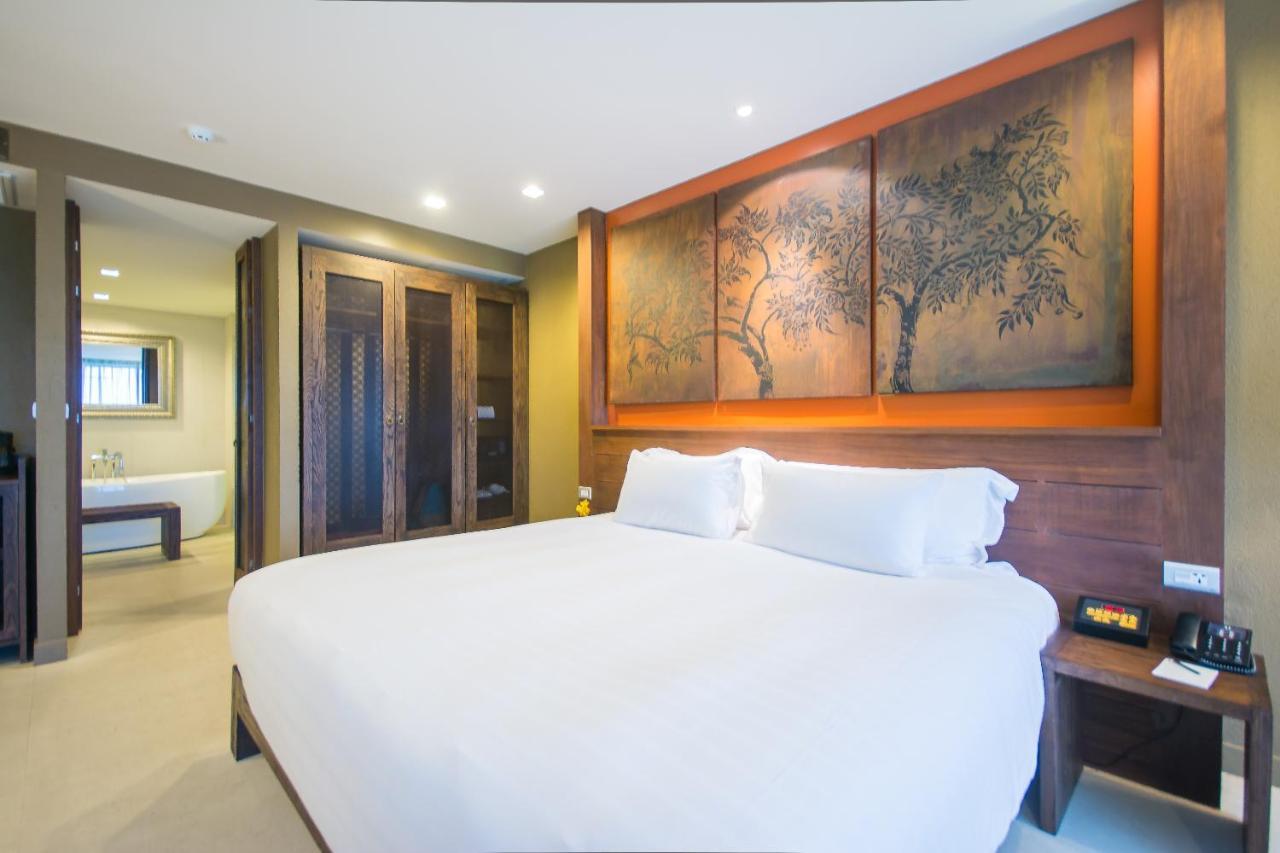 โรงแรมสันติ์สุริย์ ภูเก็ต Nai Harn